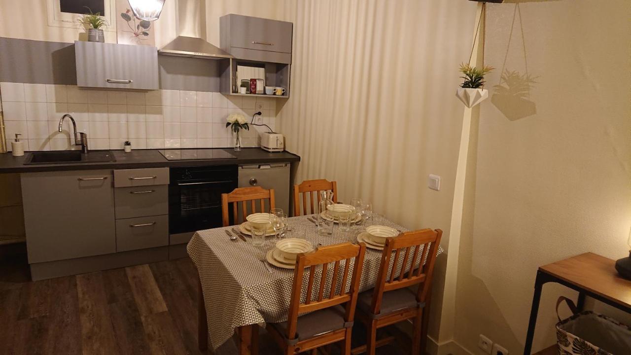 Apartamento Nuits Au Grenier De Chartres Exterior foto