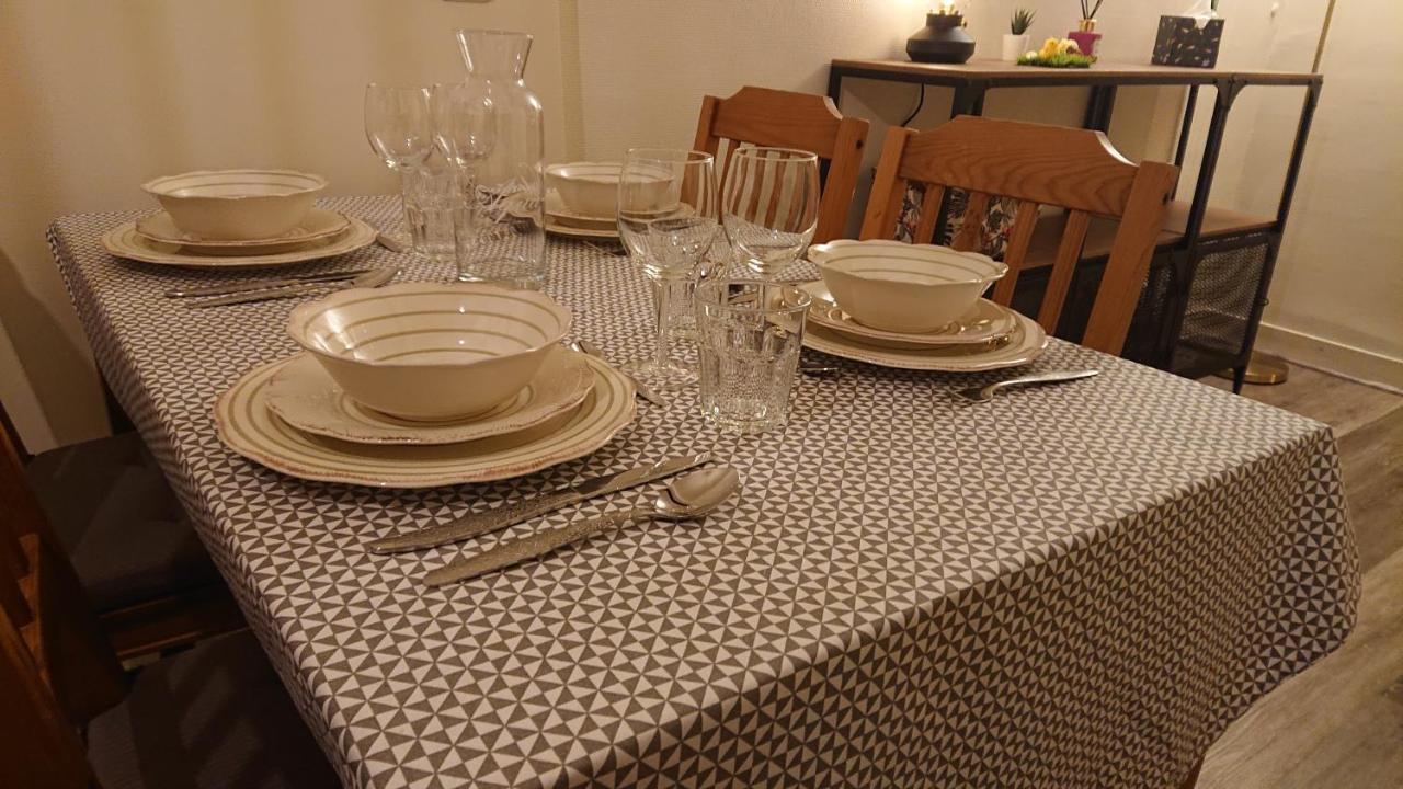 Apartamento Nuits Au Grenier De Chartres Exterior foto